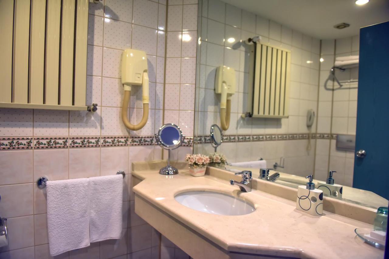 Denizati Plus Hotel イスタンブール エクステリア 写真