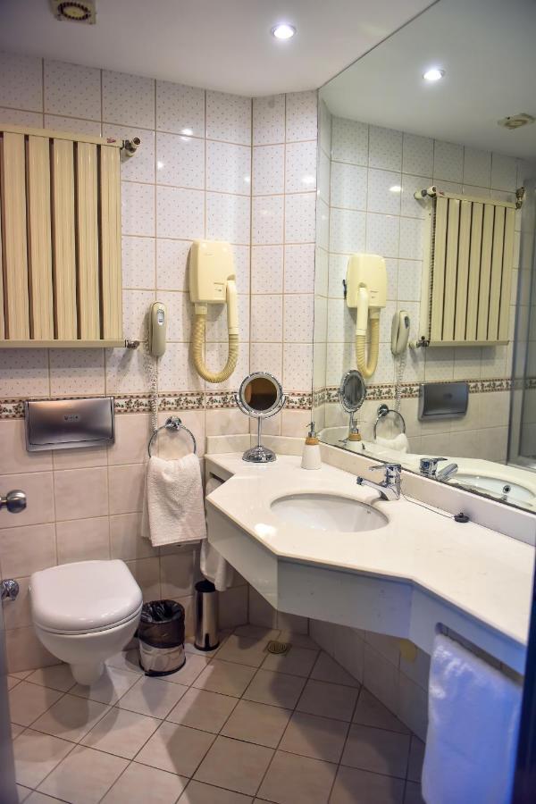 Denizati Plus Hotel イスタンブール エクステリア 写真
